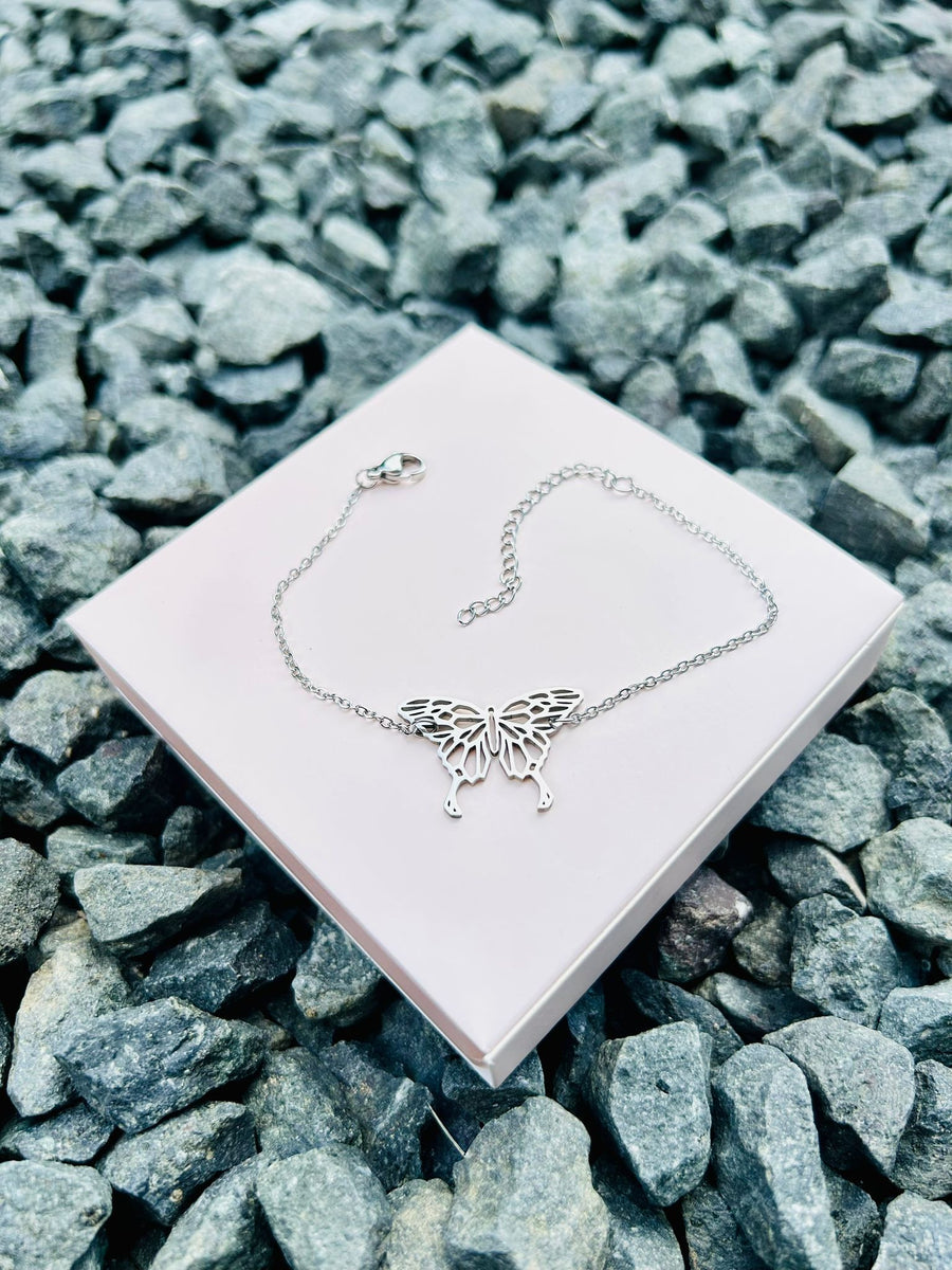 BUTTERFLY SILVER BRACELET